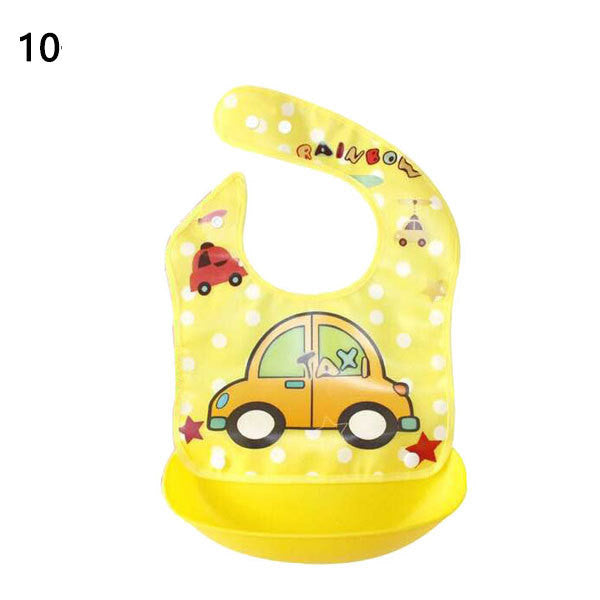 Mantén a los niños limpios con este lindo babero para comer