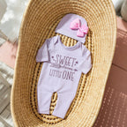 Newborn Photography Romper Jumpsuit with Bow Hat 'Hello World' Embroidery Infant Props for Coming Home Outfit Baby Gift