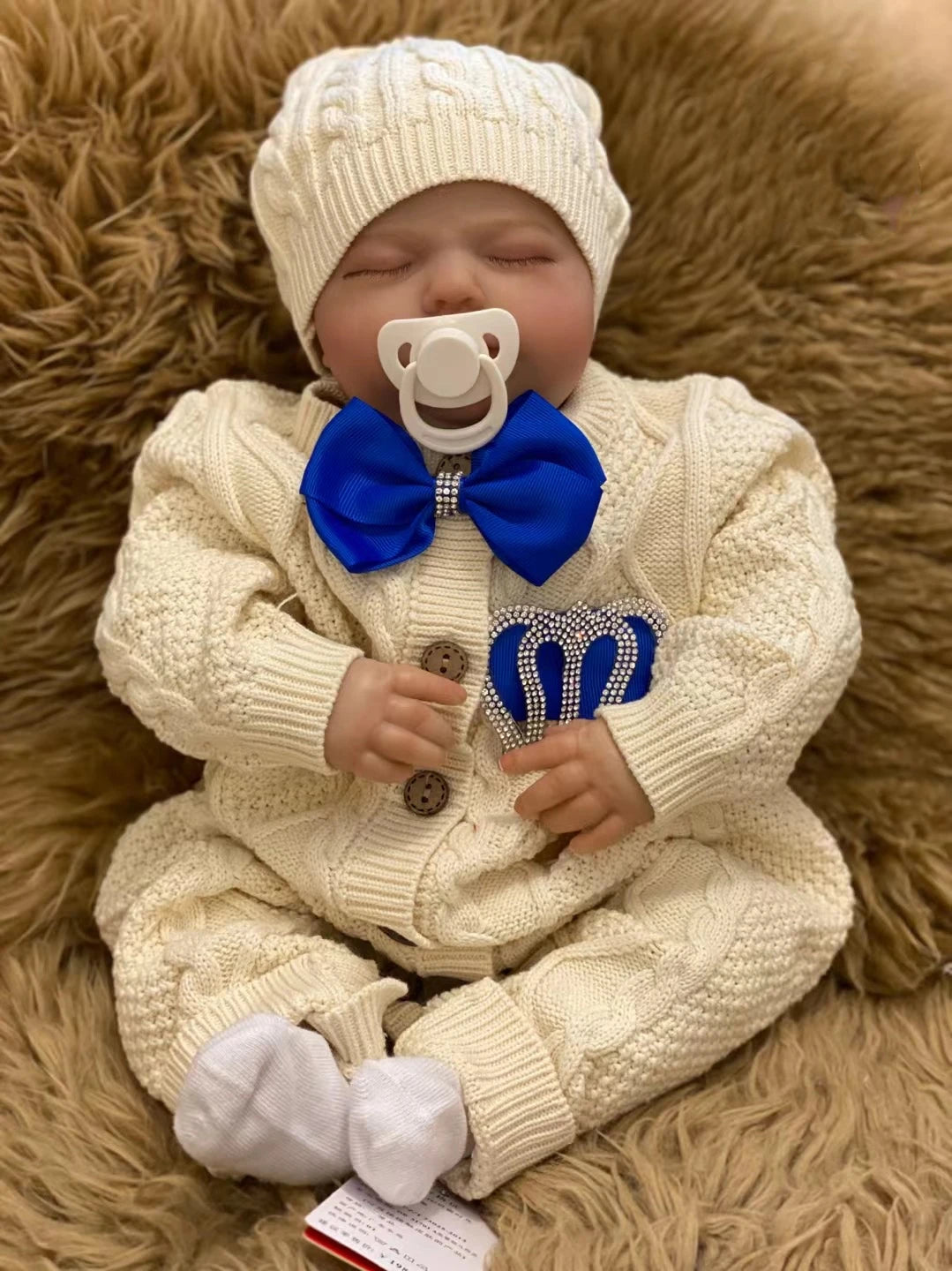 Conjunto de bebé de terciopelo real: ¡Bienvenidos a casa de lujo!