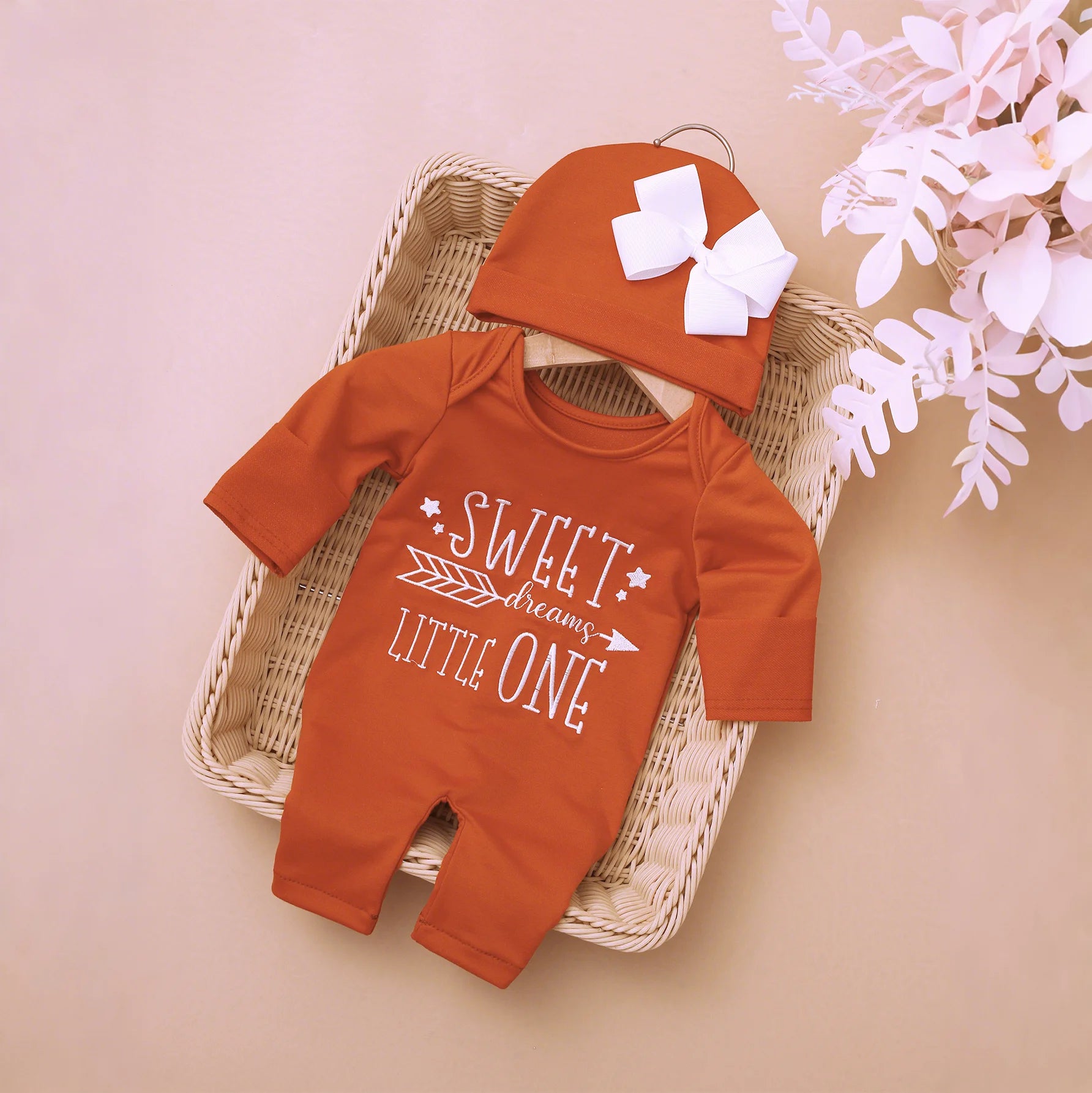 Newborn Photography Romper Jumpsuit with Bow Hat 'Hello World' Embroidery Infant Props for Coming Home Outfit Baby Gift