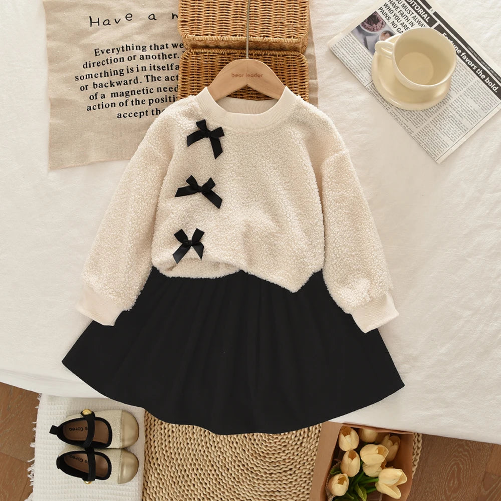 3-7 Year Old Autumn and Winter Plain Kids Clothes Girls Long Sleeved Plush A-line Top+Short Skirt Two-piece Set