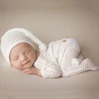 Newborn Footed Jumpsuit for Photo Shooting Infant Photography Outfits Newborn Buttons Pocket Romper with Pom Sleepy Hat