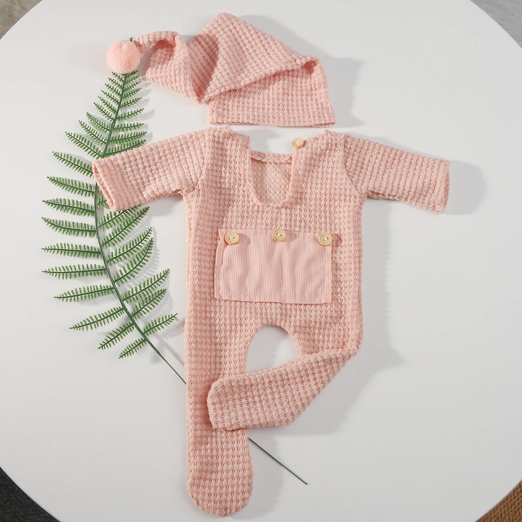 Newborn Footed Jumpsuit for Photo Shooting Infant Photography Outfits Newborn Buttons Pocket Romper with Pom Sleepy Hat