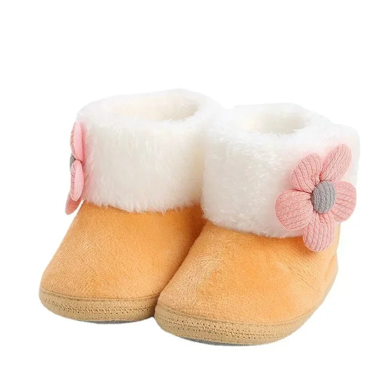 Adorable Pompom Baby Booties for Winter Comfort