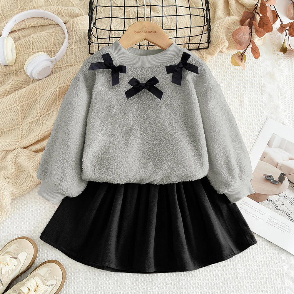 3-7 Year Old Autumn and Winter Plain Kids Clothes Girls Long Sleeved Plush A-line Top+Short Skirt Two-piece Set