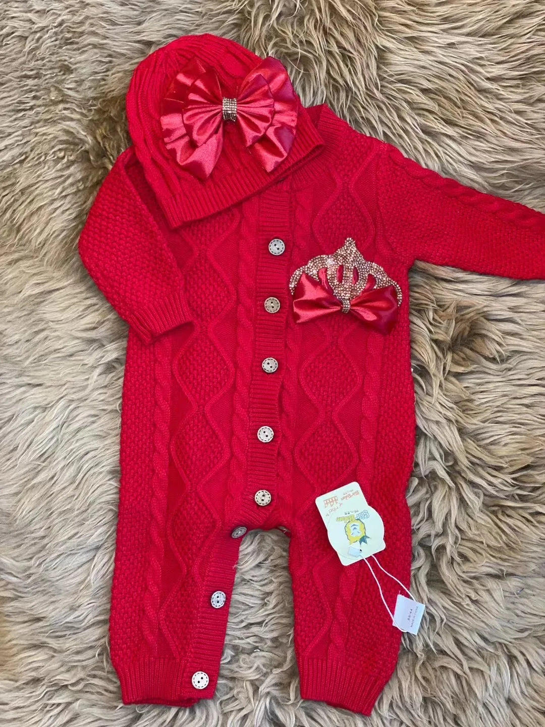 Conjunto de bebé de terciopelo real: ¡Bienvenidos a casa de lujo!