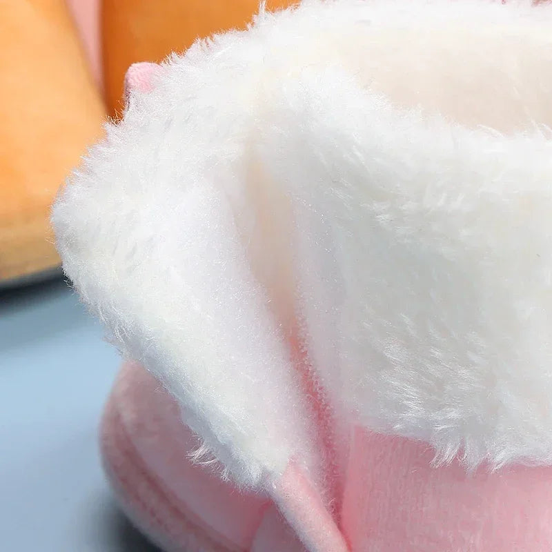 Adorable Pompom Baby Booties for Winter Comfort