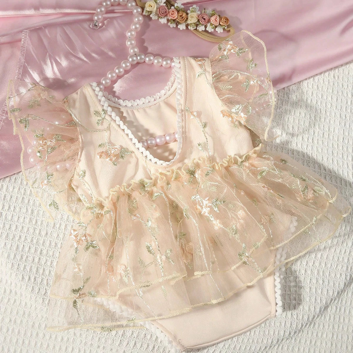Newborn Daisy Embroidered Romper Baby's Short Sleeve Embroidered Mesh Clothes Full Moon Hundred Days Photo Shooting