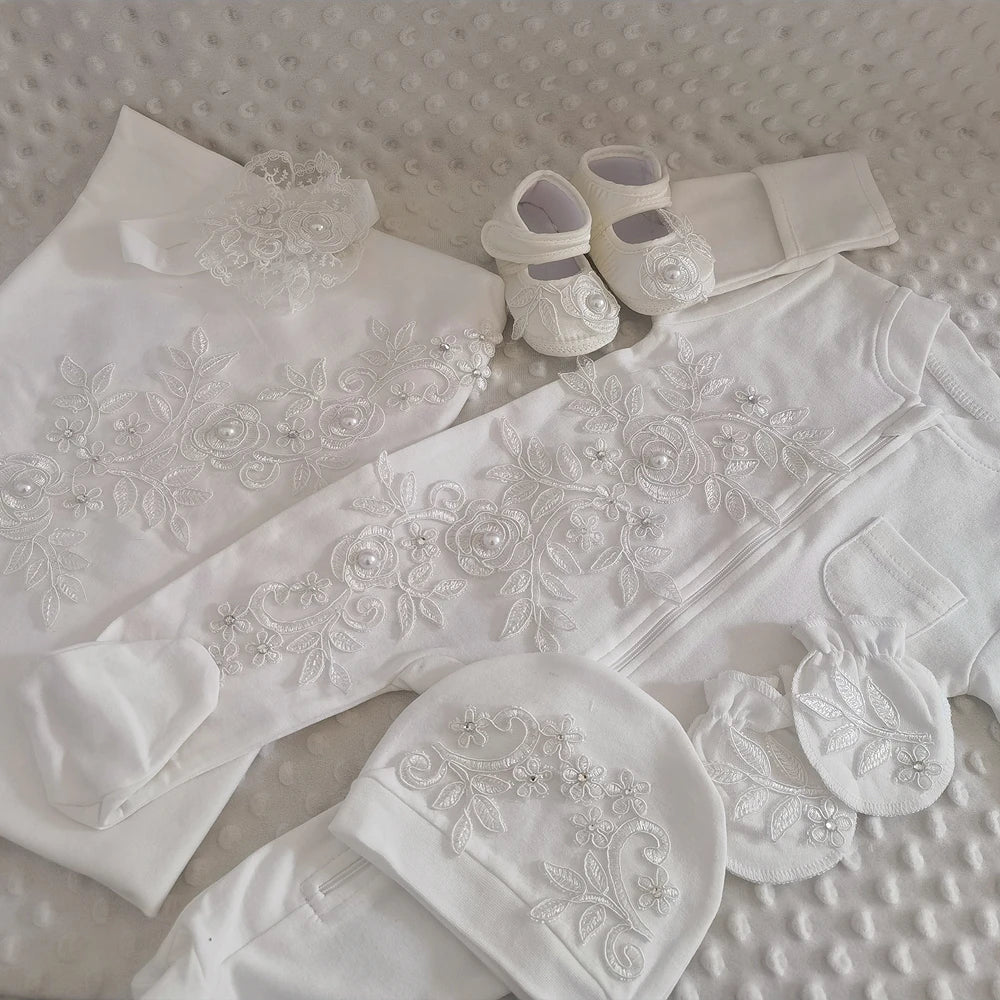 Conjunto de regalo con biberón y atuendo de salida del hospital Royal Baby