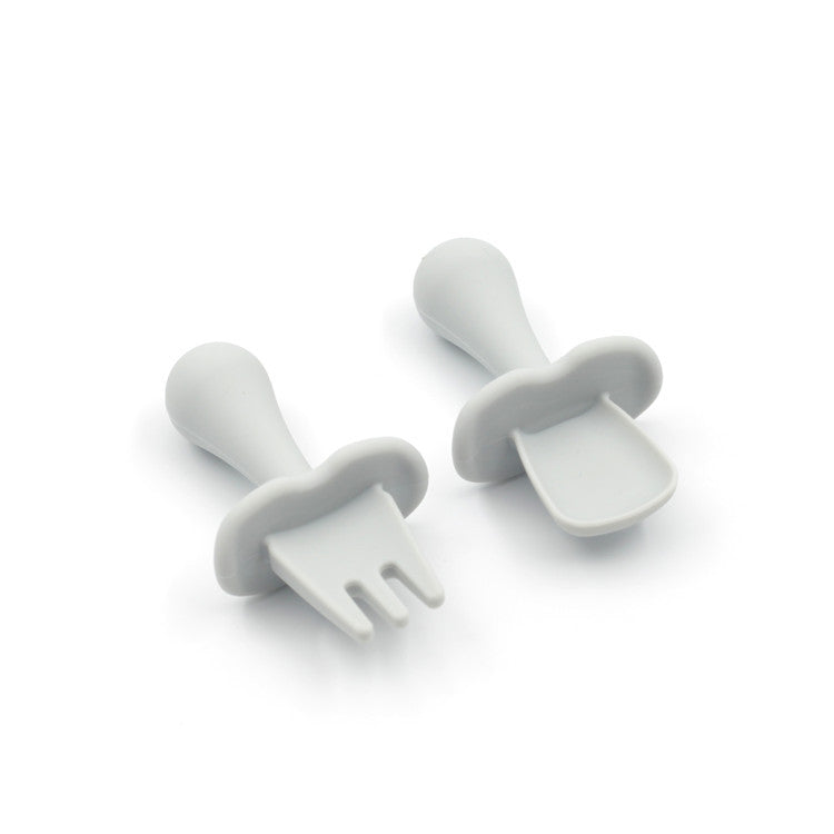 Juego de cuchara y tenedor de silicona con mango corto para niños